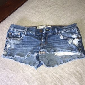 A&F distressed jean shorts